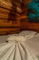 The Mompe Hostal Beach