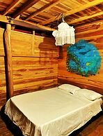 The Mompe Hostal Beach