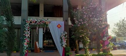 THE GRAND