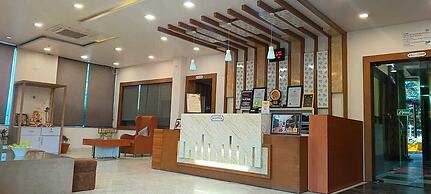 THE GRAND