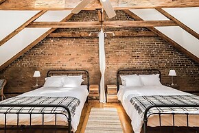 Montreal Artist Loft - Champs