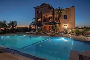 Al Karob Yoga Boutique Hotel