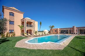 Al Karob Yoga Boutique Hotel