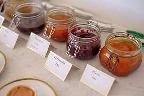 Al Karob Yoga Boutique Hotel