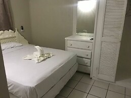 Island Stays by Bay Heights Escape