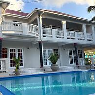 Island Stays by Bay Heights Escape