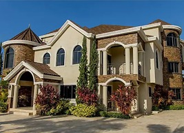 suites in Montego Bay Jamaica