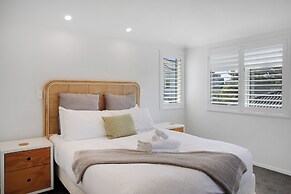 The Oasis Home with Hot Tub and Parking