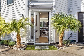 The Oasis Home with Hot Tub and Parking