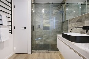 The Oasis Home with Hot Tub and Parking