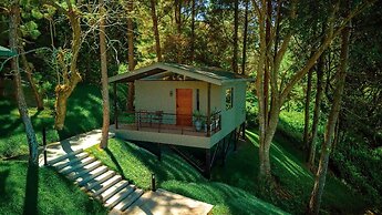 Cajamarca Villas by Collection