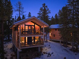 Nice Chalet With Sauna