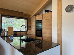 Nice Chalet With Sauna