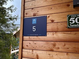 Nice Chalet With Sauna