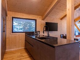 Nice Chalet With Sauna