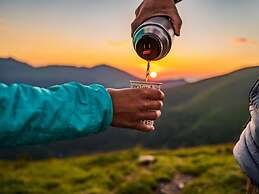Superior Chalet With Sauna and hot tub
