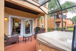 Cozy 4BR Regal Oaks w hot tub