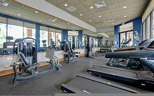 Cozy 4BR Regal Oaks w hot tub