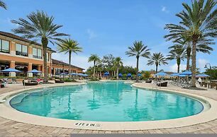 Cozy 4BR Regal Oaks w hot tub