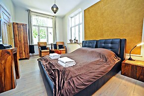 Africana by Grand Apartments