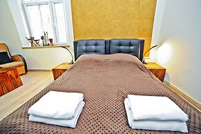 Africana by Grand Apartments