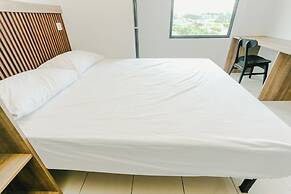 Aurora Rooms Riverdale