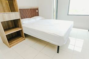 Aurora Rooms Riverdale