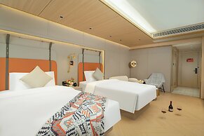 Grandee Rezen - TaiKoo Hui Plaza Shipaiqiao Metro Station