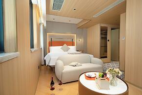 Grandee Rezen - TaiKoo Hui Plaza Shipaiqiao Metro Station