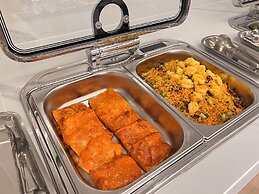 Grandee Rezen - TaiKoo Hui Plaza Shipaiqiao Metro Station