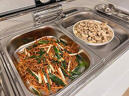 Grandee Rezen - TaiKoo Hui Plaza Shipaiqiao Metro Station