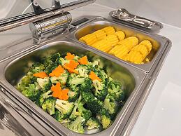 Grandee Rezen - TaiKoo Hui Plaza Shipaiqiao Metro Station