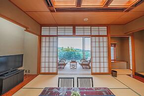 E JOY INN-ATAMI