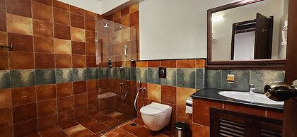 Kumarakom Tharavadu - Heritage Hotel