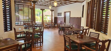 Kumarakom Tharavadu - Heritage Hotel