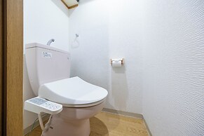 Nakatsu Sakae Manshon