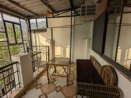 YES Retreat Rishikesh