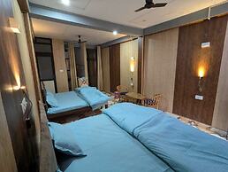 YES Retreat Rishikesh