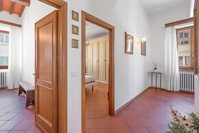 Chiara Apartment In Porta San Frediano
