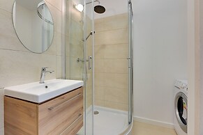 Laguna 3 by Grand Apartments