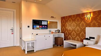 Green Roof Boutique Hotel & Spa