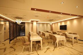 Green Roof Boutique Hotel & Spa