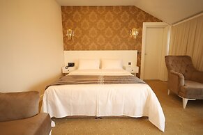 Green Roof Boutique Hotel & Spa