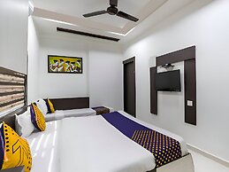 Hotel Atithi - Opposite Shreeji Hospital
