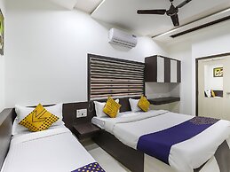 Hotel Atithi - Opposite Shreeji Hospital