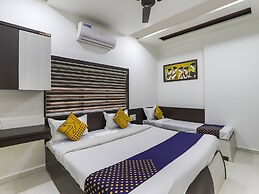 Hotel Atithi - Opposite Shreeji Hospital