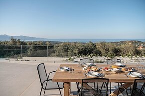 Villa Zefyros With Sea View