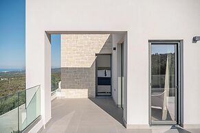 Villa Zefyros With Sea View