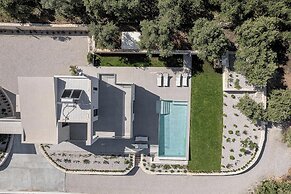 Villa Zefyros With Sea View