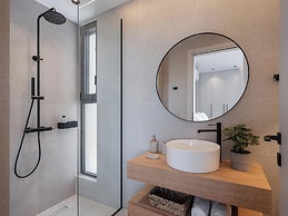 Villa Zefyros With Sea View